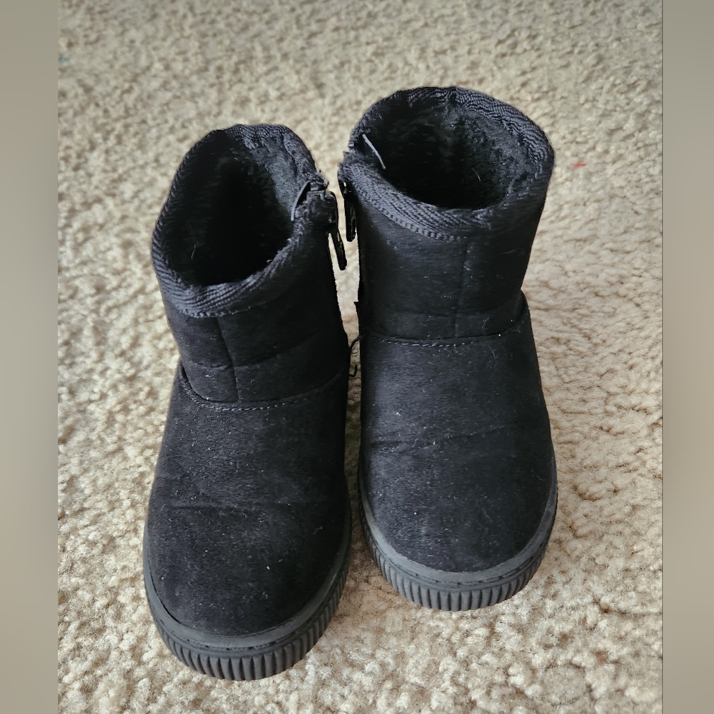Black Faux Fur Lined Booties Cat And Jack Toddler Size 6